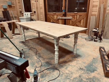 The Samantha Table