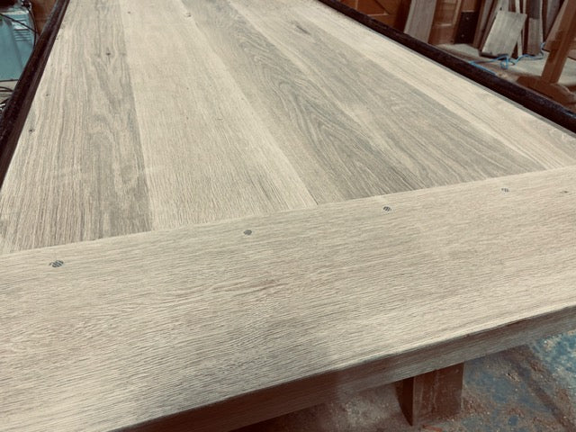 The Anne Table