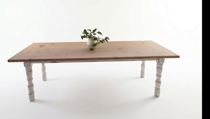 The Samantha Table