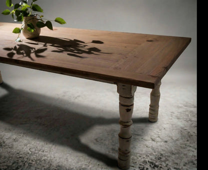 The Samantha Table